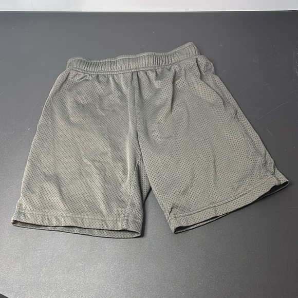 Nike - Athletic Shorts - Grey - Boys Youth Small - Picture 1 of 3
